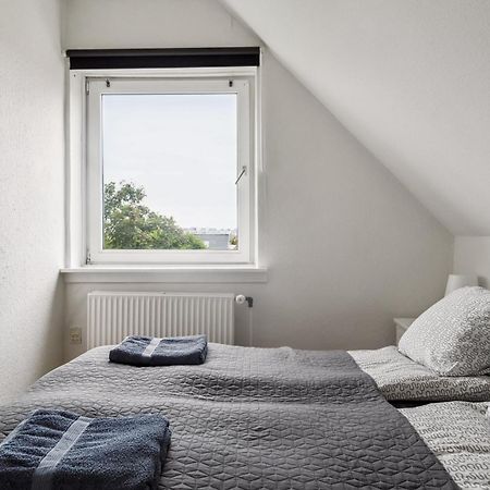 Lovely Top Floor Apart Copenhagen Near Airport, Metro And The Beach ภายนอก รูปภาพ